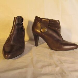 Michelle D brown heeled ankle boots